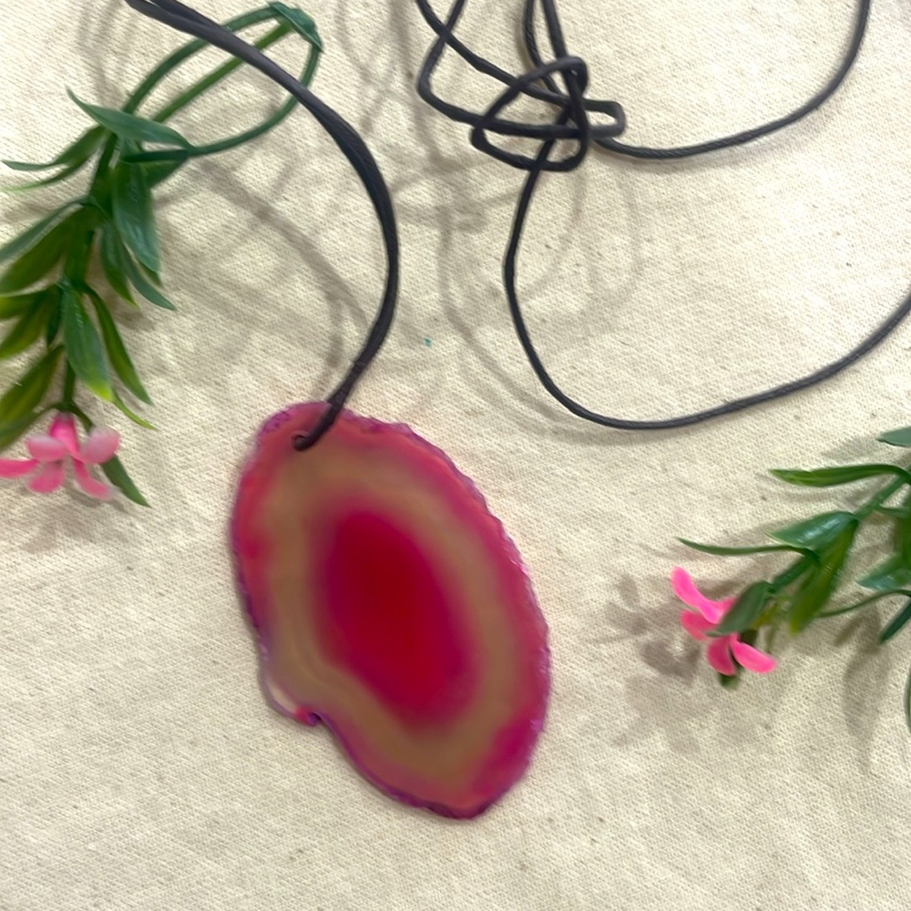 Oval Pink Transparent Pendant Necklace - Beachy Chic